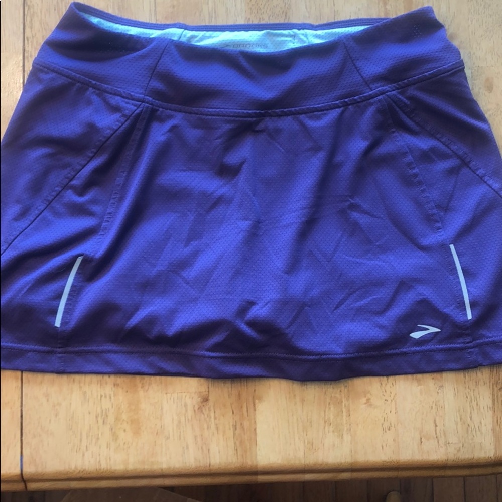 Brooks running skort